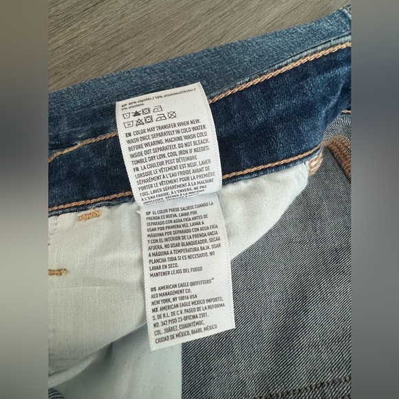 American Eagle Women’s Super Hi-Rise Jeggings - Size 2 (26W) - Picture 7 of 7